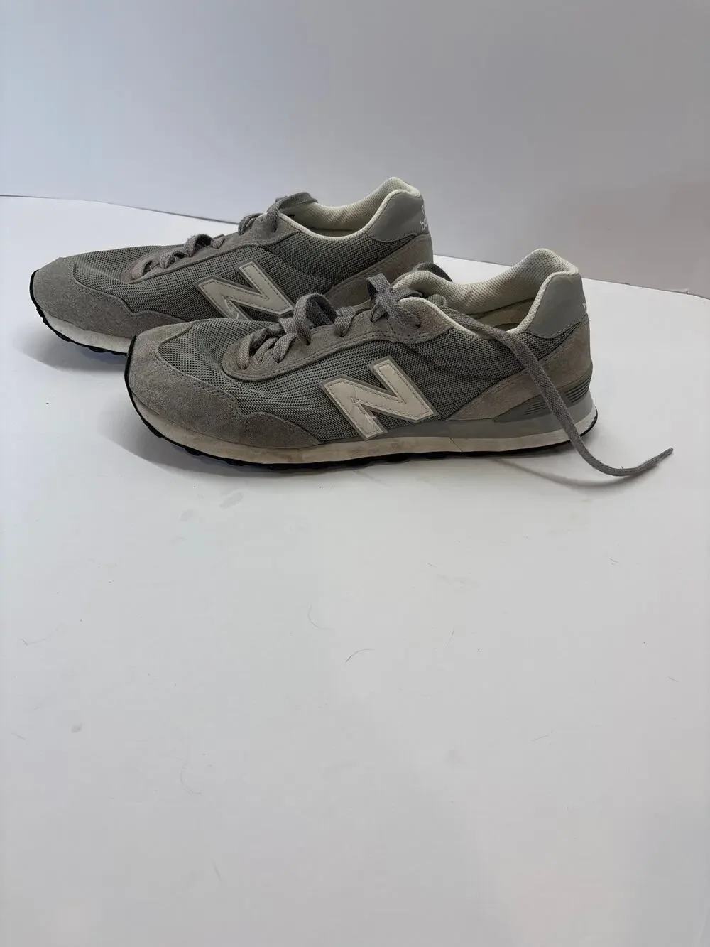 New Balance 515 Men’s Size 10.5 Gray Suede Mesh Sneakers No Insoles